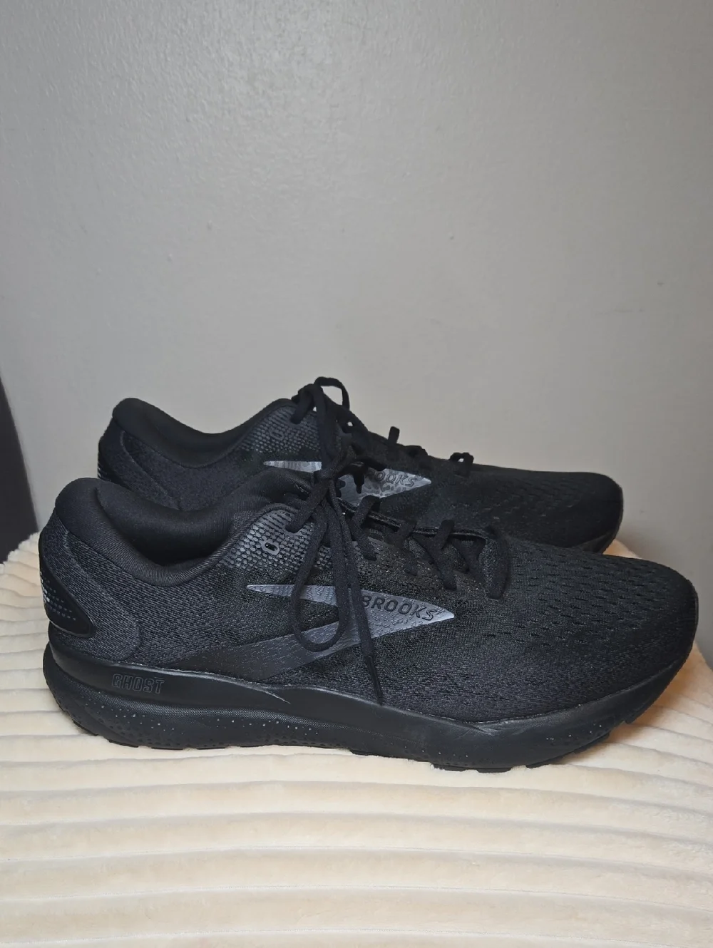 Brooks Ghost 16 Black Running Shoes Sneakers Cushioned Athletic Trainers 14 NOB